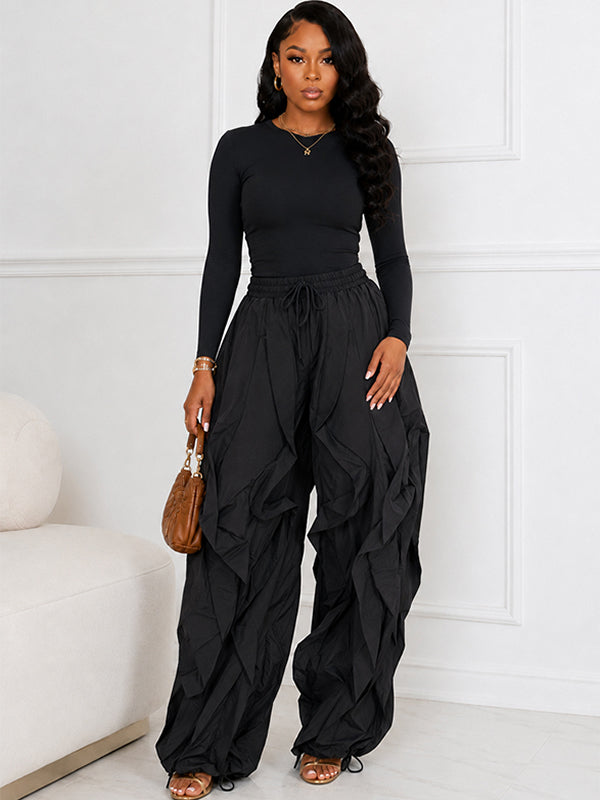 Solid Tee & Frilled Pants Set