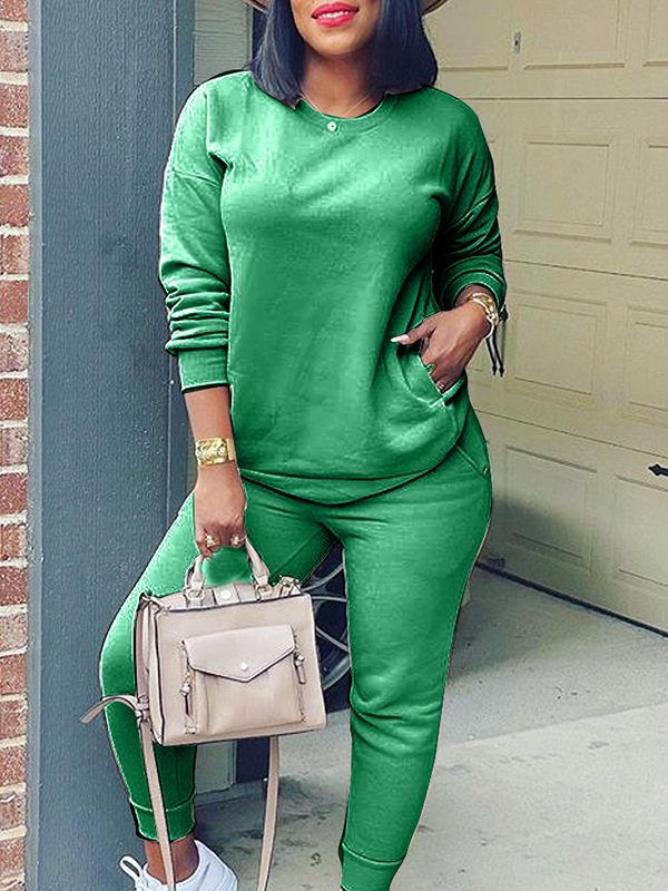 Indiebeautie Solid Sweatshirt & Jogger Pants Set