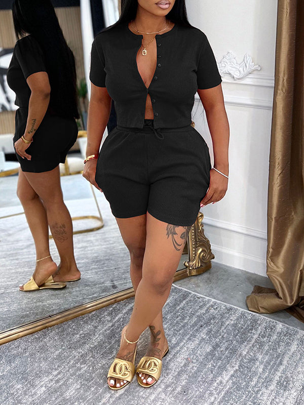 Indiebeautie Solid Button-Front Top & Shorts Set