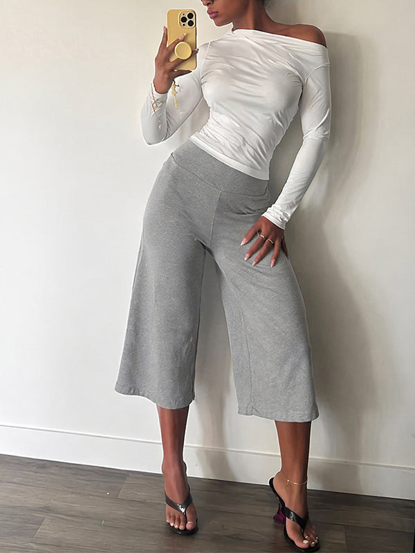 Boat-Neck Tee & Capri Pants Set