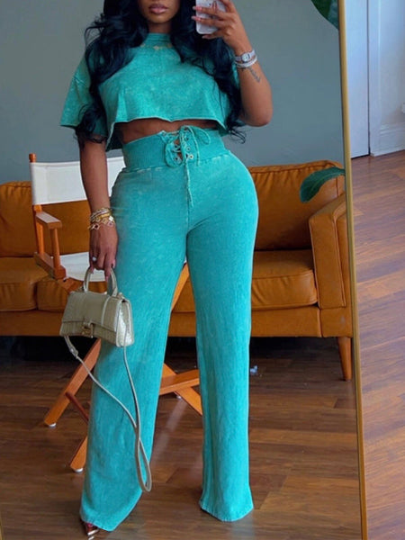 Indiebeautie Printed Crop Top & Lace-Up Pants Set